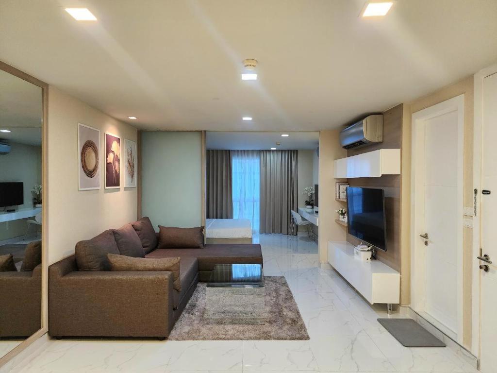 - Sukhumvit Soi 5 Bts Nana- Size 47m2 Апартаменты