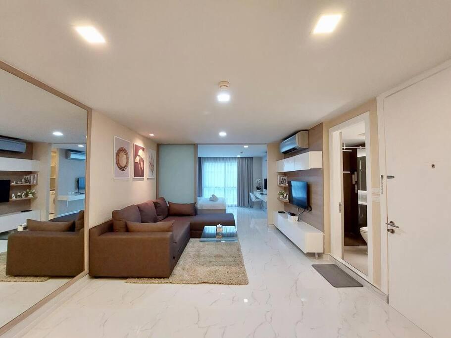 Апартаменты - Sukhumvit Soi 5 Bts Nana- Size 47m2 *